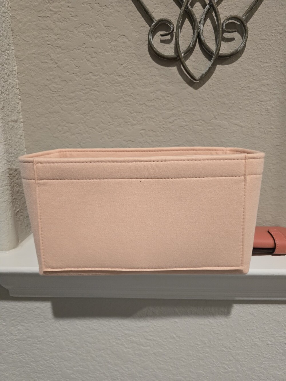 Coach Tote with matching wallet - Picture 5 of 9